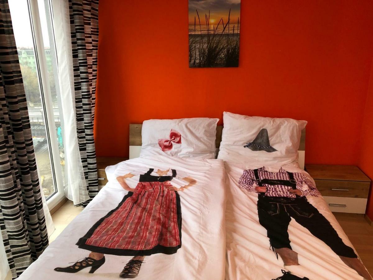 Kmheim, Cozy 103M2 Apartment, With 3 Bedroom And Covered Free Parking Place, Close To City Center Graz Bagian luar foto